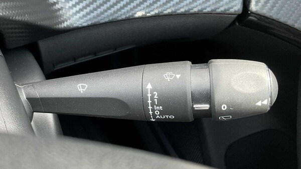 Used Peugeot 2008 2024 for sale - 75812422: Photo 29