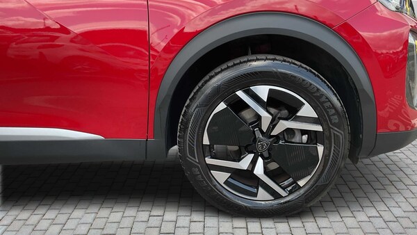 Used Peugeot 2008 2024 for sale - 75812422: Photo 9