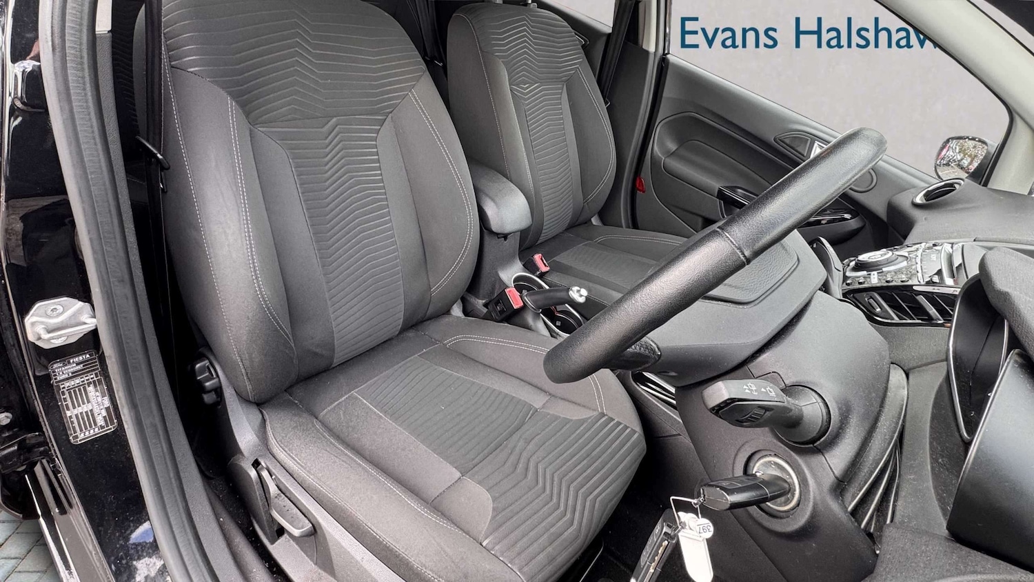 Used Ford Fiesta 2014 for sale - 78104249: Photo 5