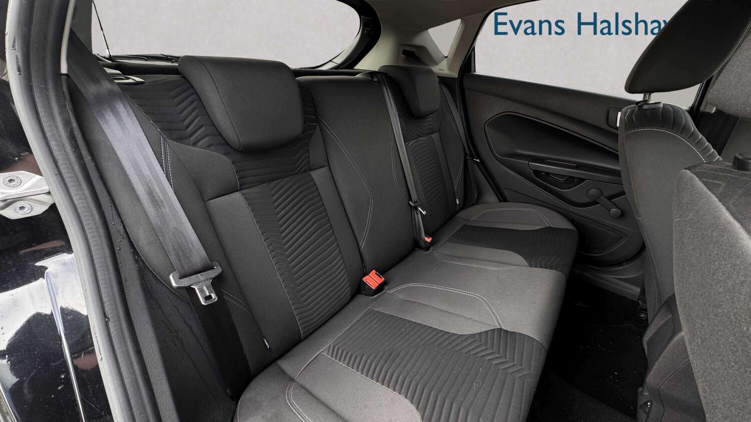 Used Ford Fiesta 2014 for sale - 78104249: Photo 6