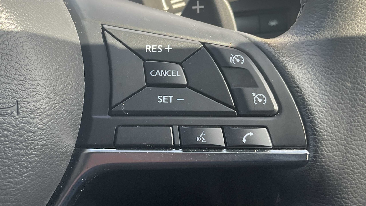 Used Nissan Juke 2021 for sale - 76088119: Photo 28