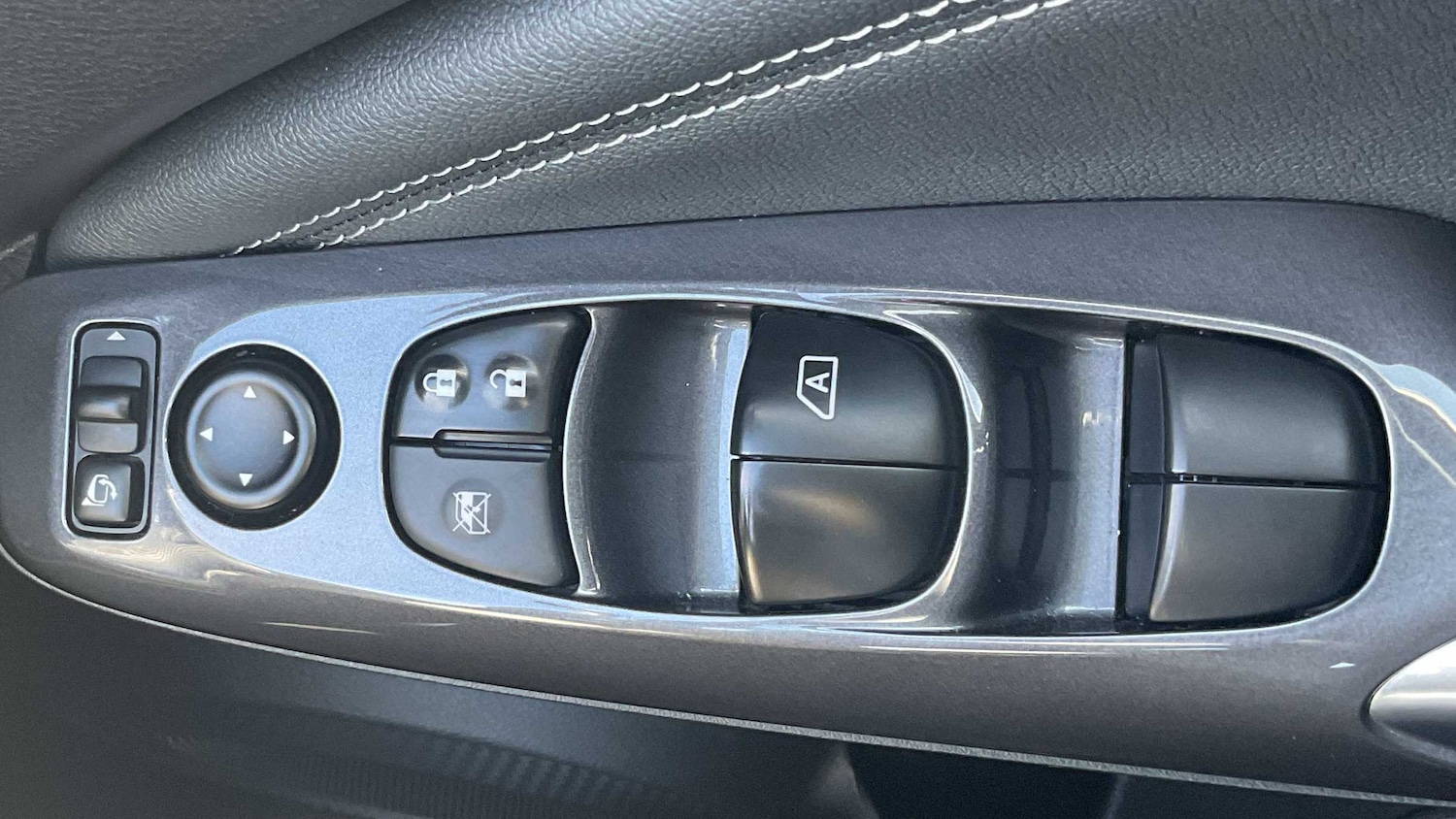 Used Nissan Juke 2021 for sale - 76088119: Photo 33