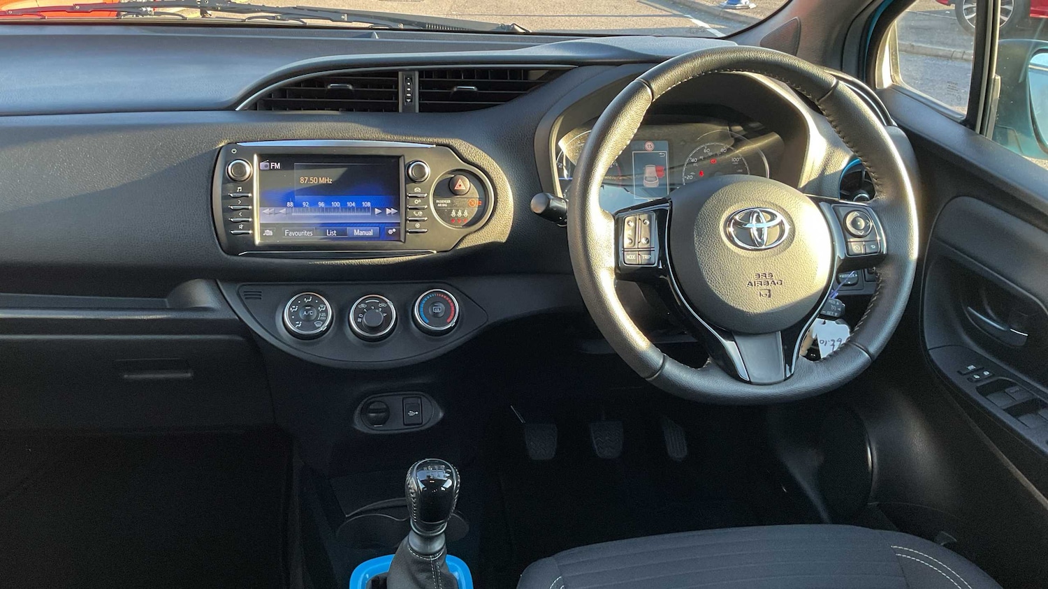 Used Toyota Yaris 2018 for sale - 76501830: Photo 16