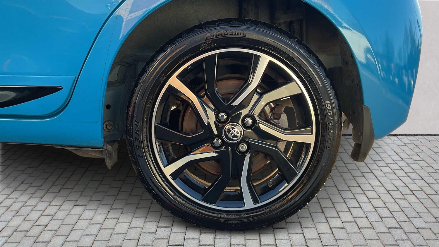 Used Toyota Yaris 2018 for sale - 76501830: Photo 22