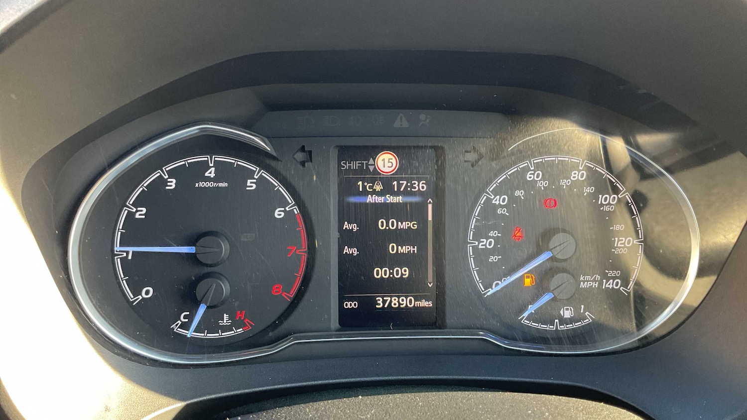 Used Toyota Yaris 2018 for sale - 76501830: Photo 23