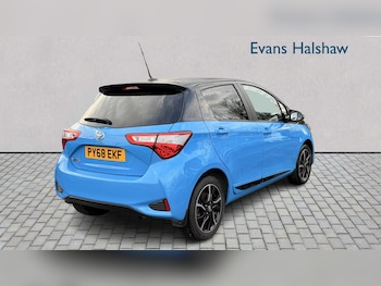 Used Toyota Yaris 2018 for sale - 76501830: Photo