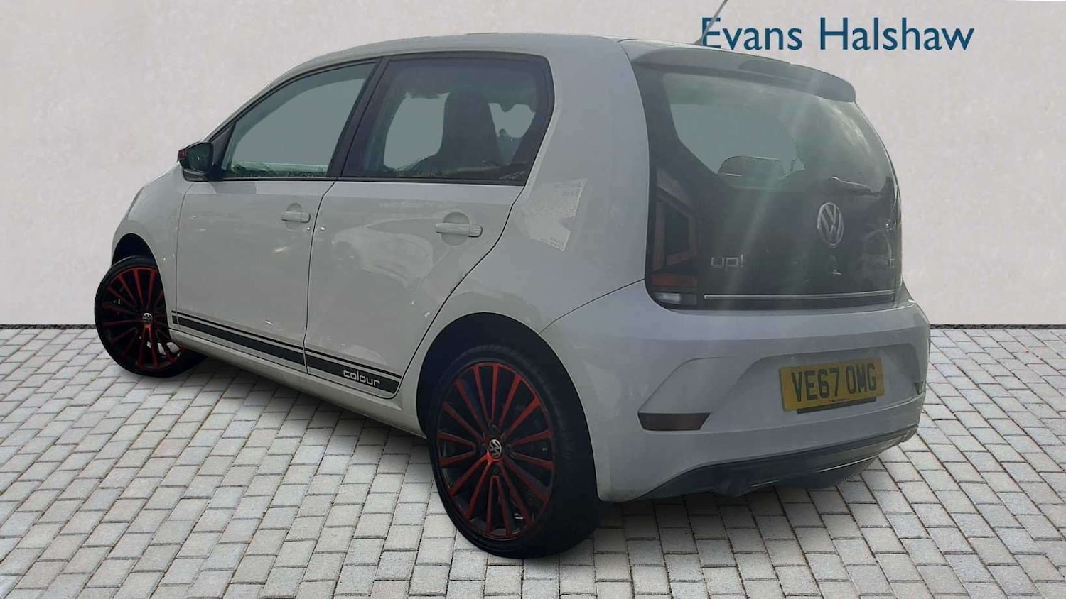 Used Volkswagen up! 2017 for sale - 77698770: Photo 4