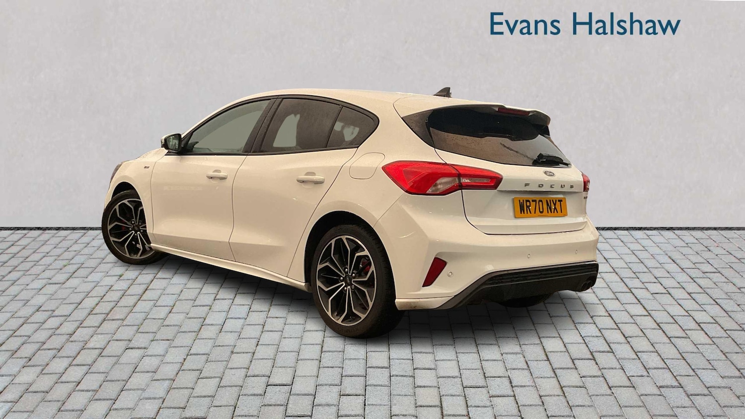 Used Ford Focus 2020 for sale - 76329228: Photo 2