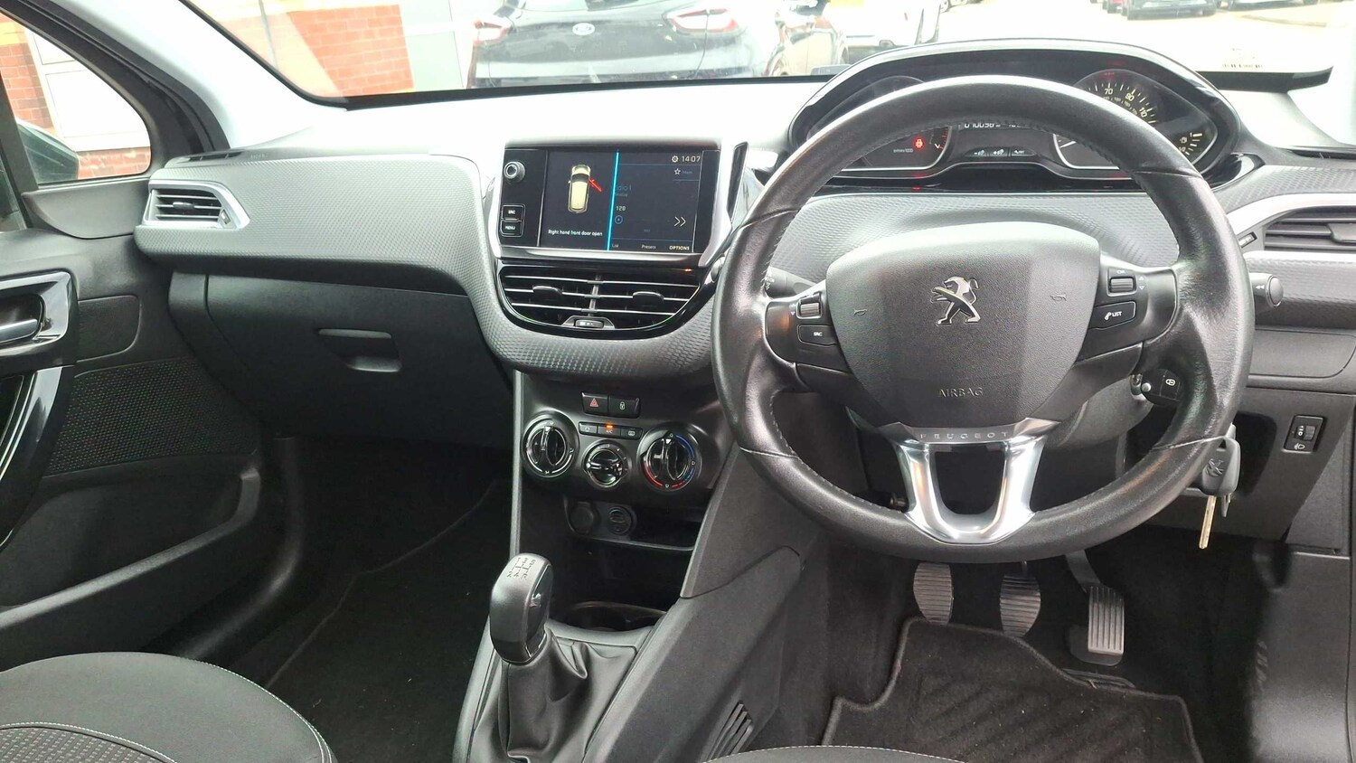 Used Peugeot 208 2018 for sale - 78104725: Photo 11