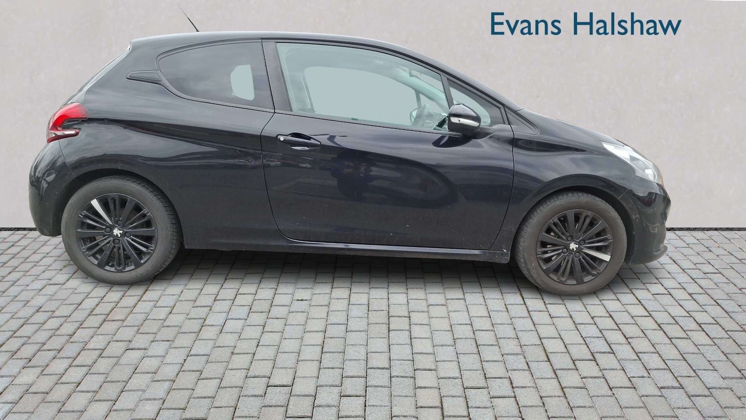 Used Peugeot 208 2018 for sale - 78104725: Photo 5