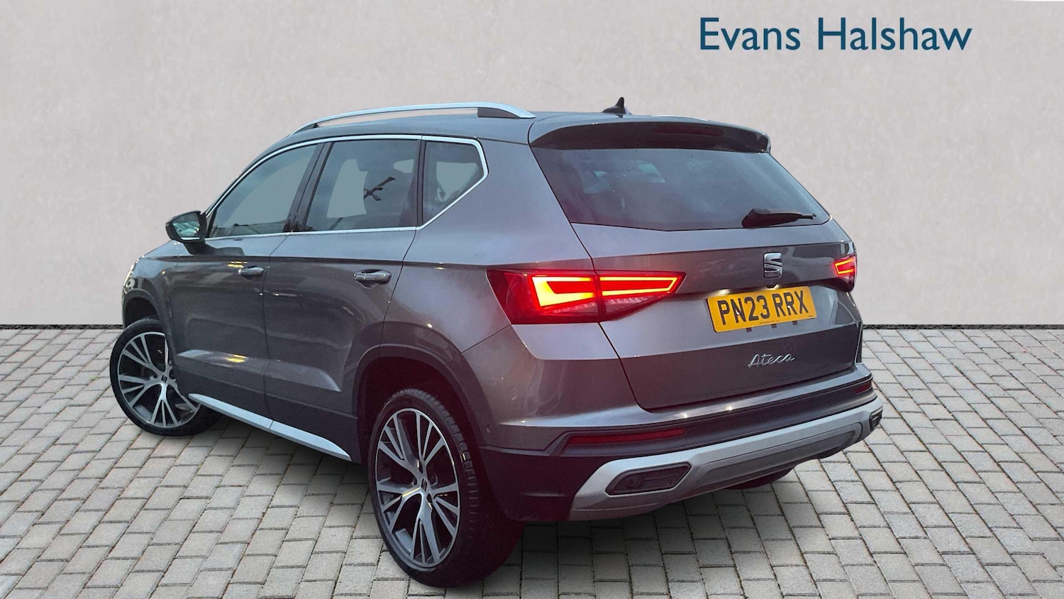 Used SEAT Ateca 2023 for sale - 76916142: Photo 2