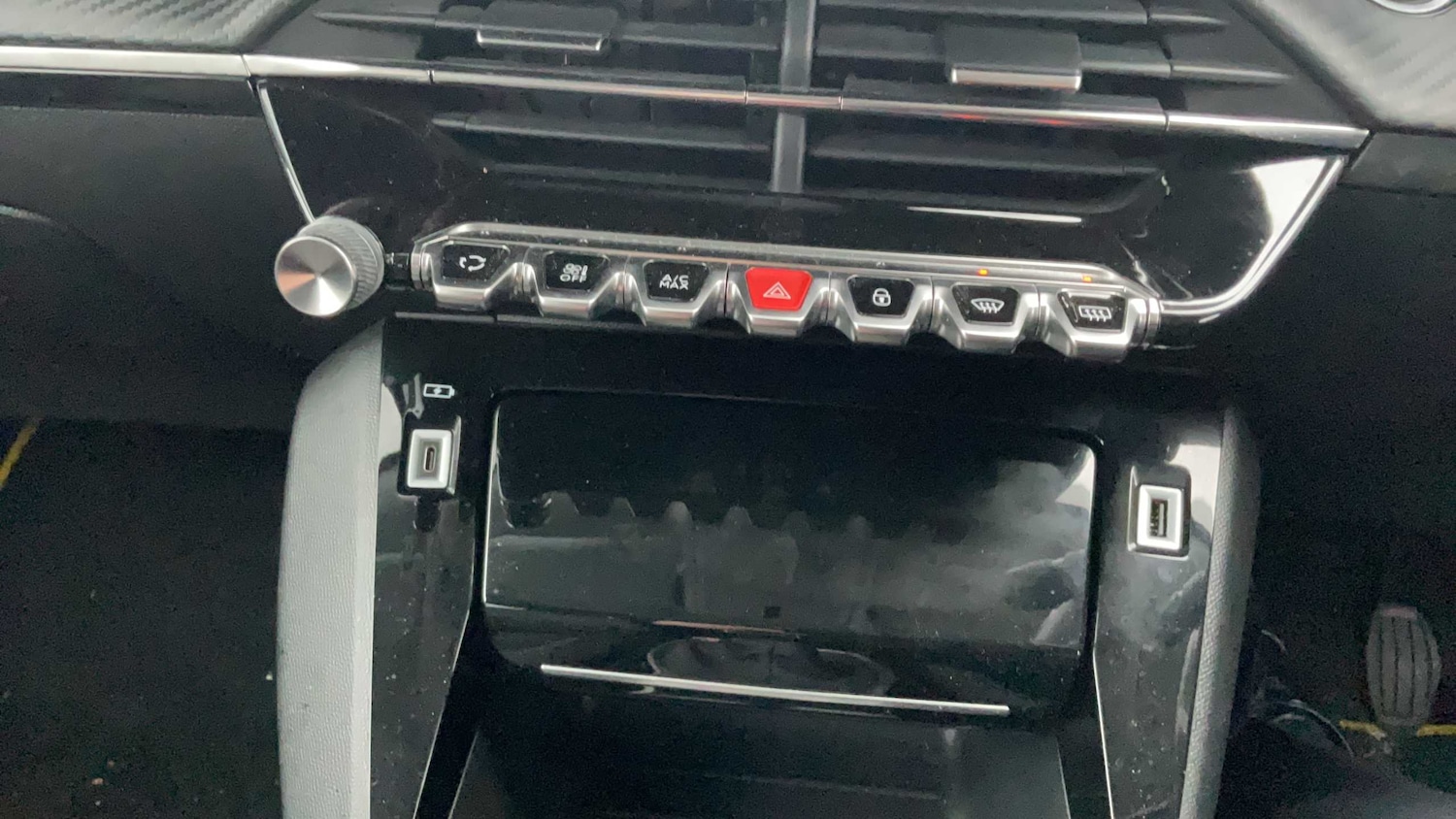 Used Peugeot 2008 2021 for sale - 75944559: Photo 14