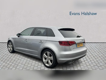 Used Audi A3 2015 for sale - 76230404: Photo 2
