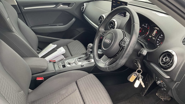 Used Audi A3 2015 for sale - 76230404: Photo 3