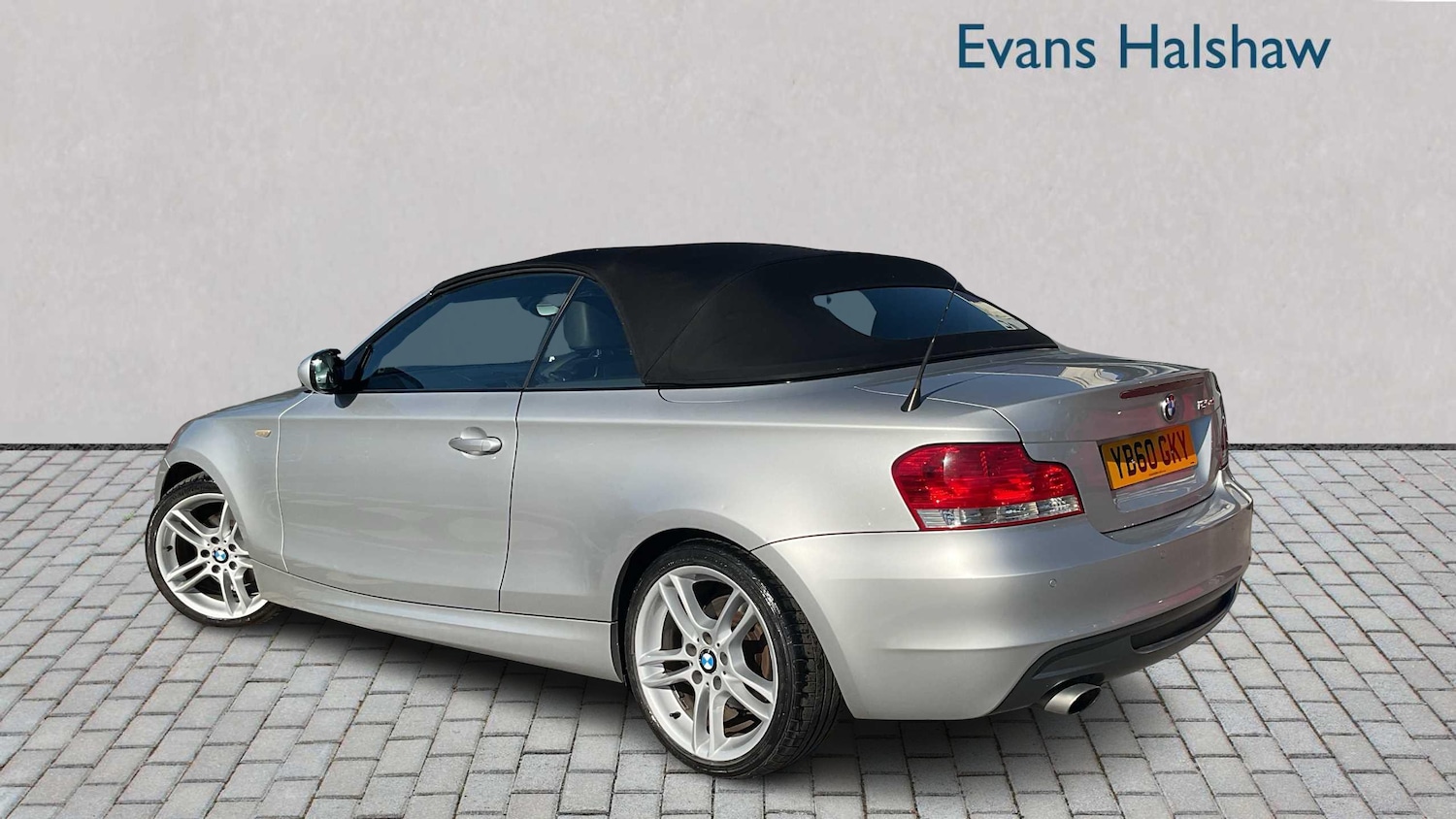 Used BMW 1 Series 2011 for sale - 76063294: Photo 2