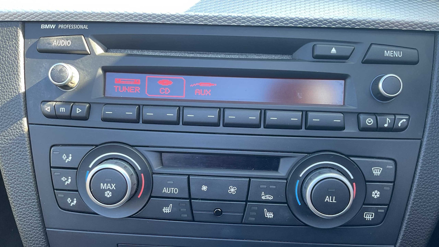 Used BMW 1 Series 2011 for sale - 76063294: Photo 21