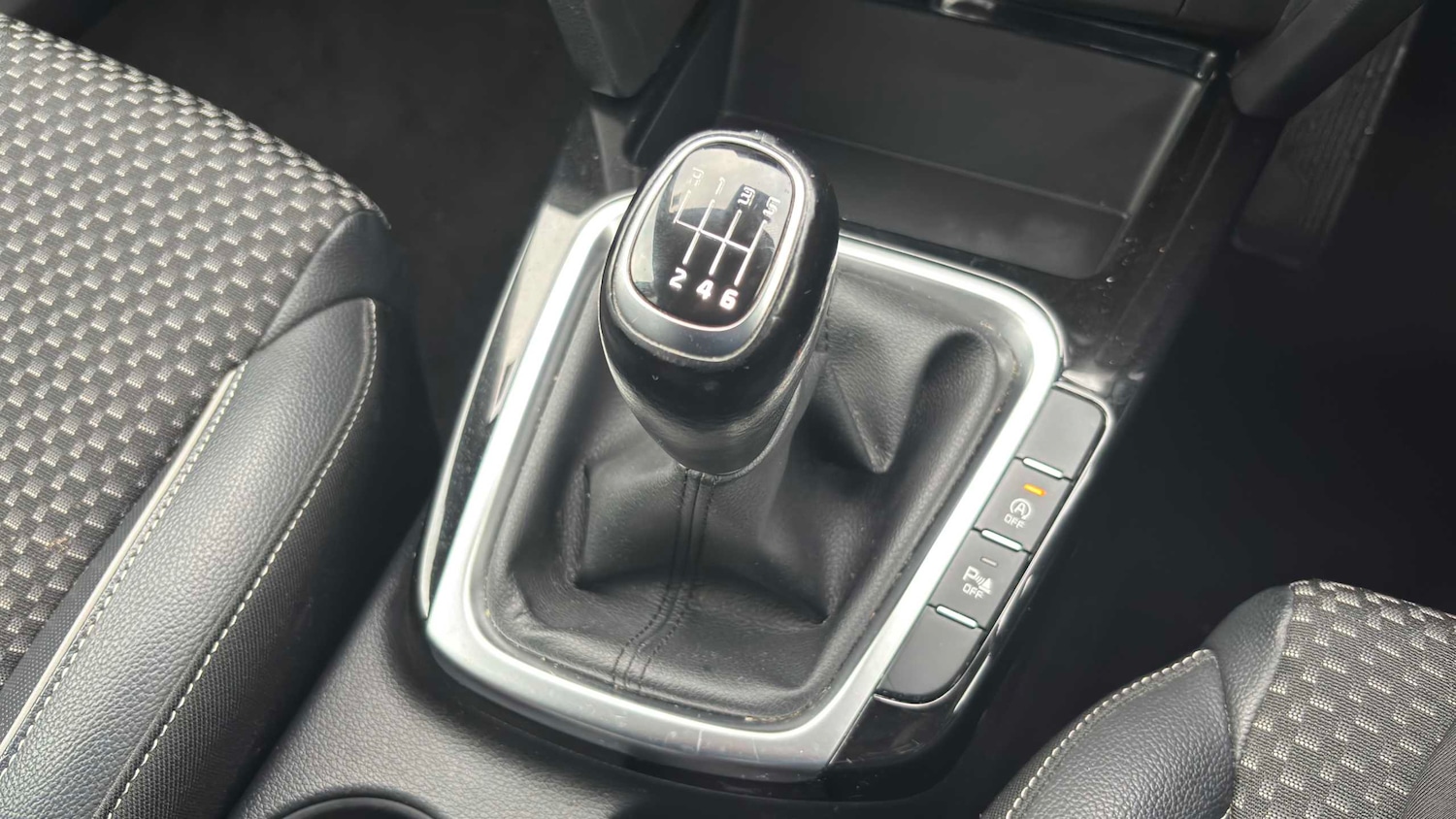 Used Kia Ceed 2019 for sale - 76610602: Photo 20