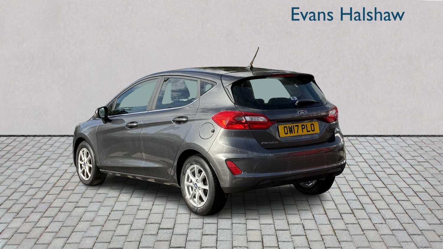 Used Ford Fiesta 2017 for sale - 76411297: Photo 4