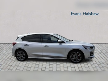 Used Ford Focus 2023 for sale - 78925076: Photo