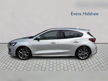 Used Ford Focus 2023 for sale - 78925076: Photo
