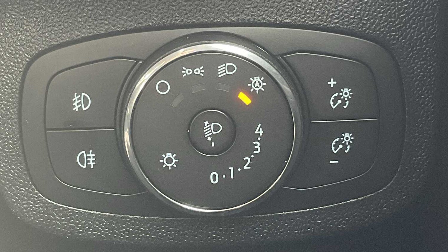 Used Ford Fiesta 2022 for sale - 75812523: Photo 29