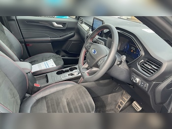 Used Ford Kuga 2023 for sale - 76113363: Photo 3