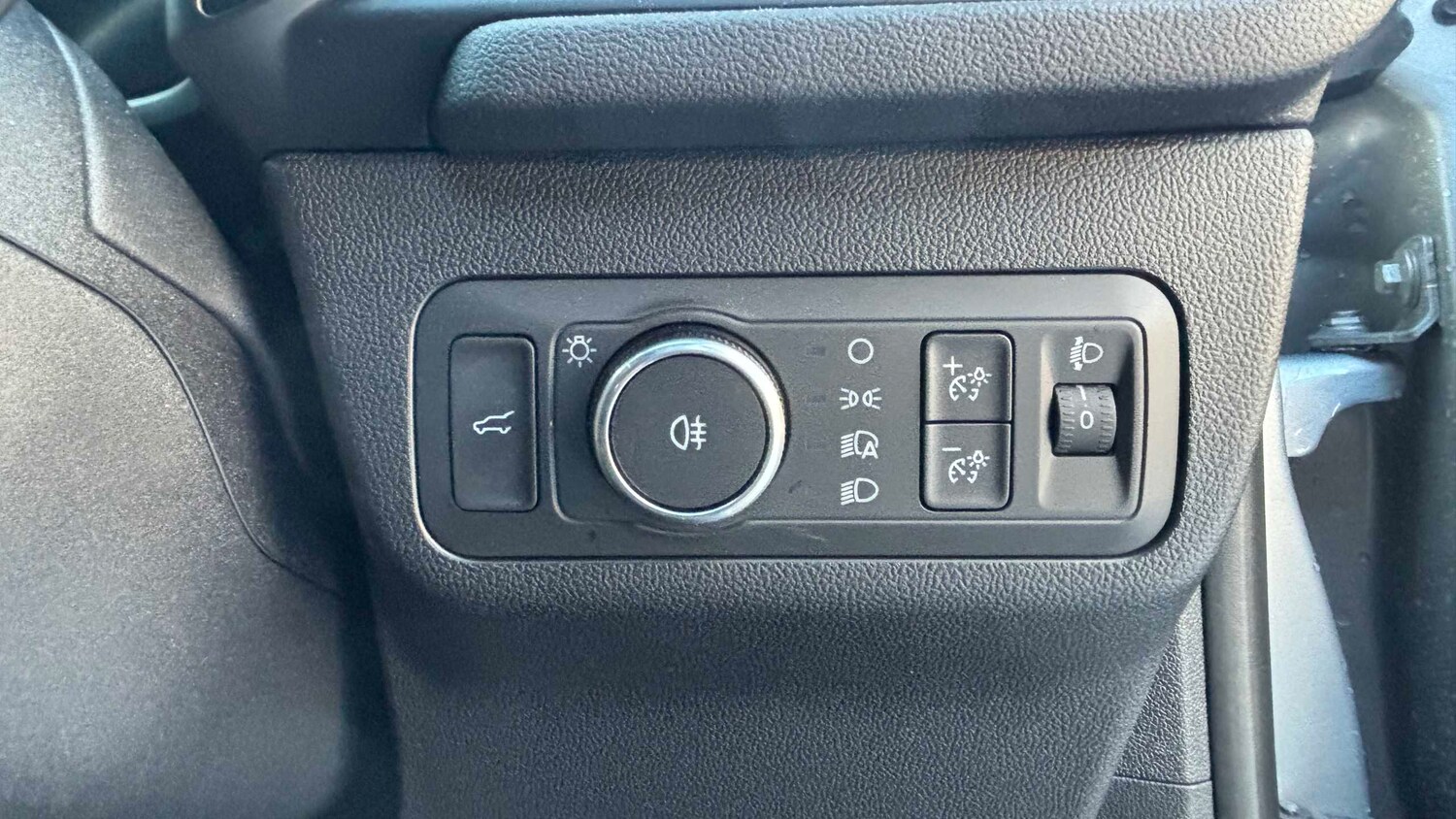 Used Ford Kuga 2025 for sale - 76842976: Photo 14