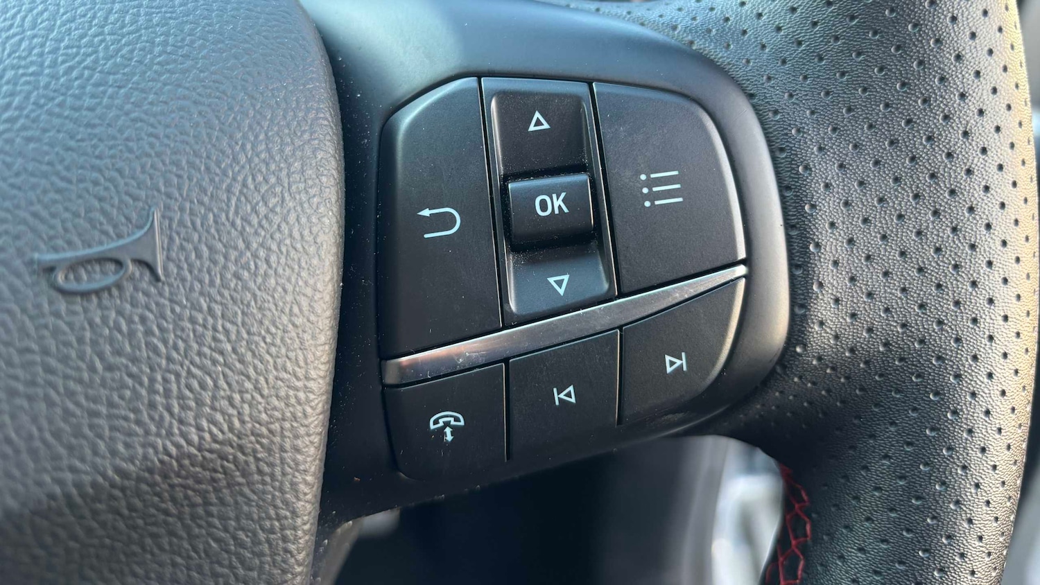 Used Ford Kuga 2025 for sale - 76842976: Photo 21