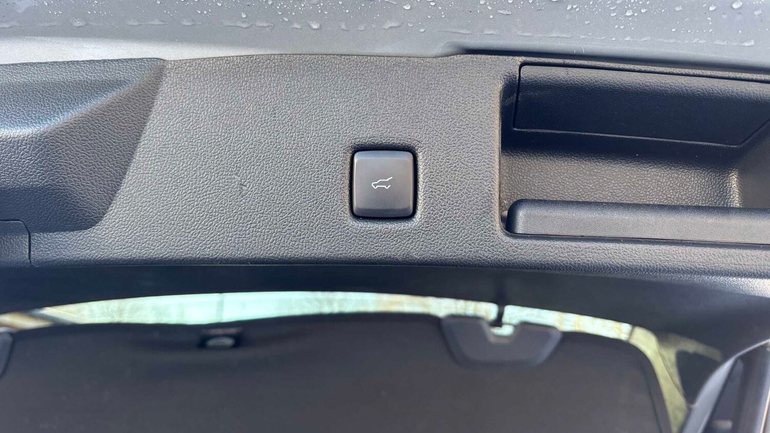 Used Ford Kuga 2025 for sale - 76842976: Photo 26