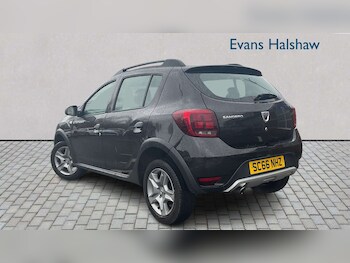 Used Dacia Sandero Stepway 2016 for sale - 78248040: Photo