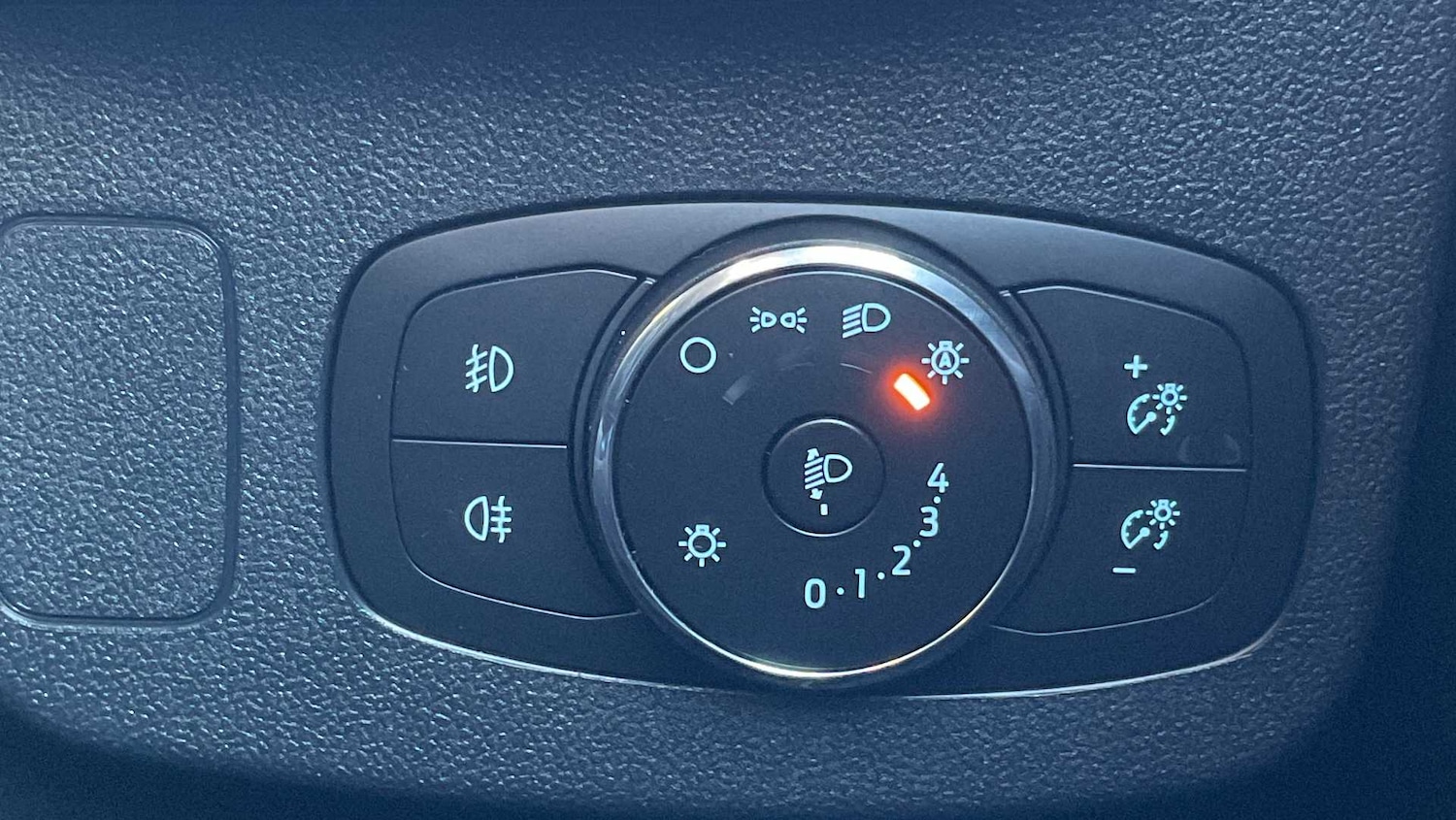 Used Ford Puma 2024 for sale - 76587752: Photo 24