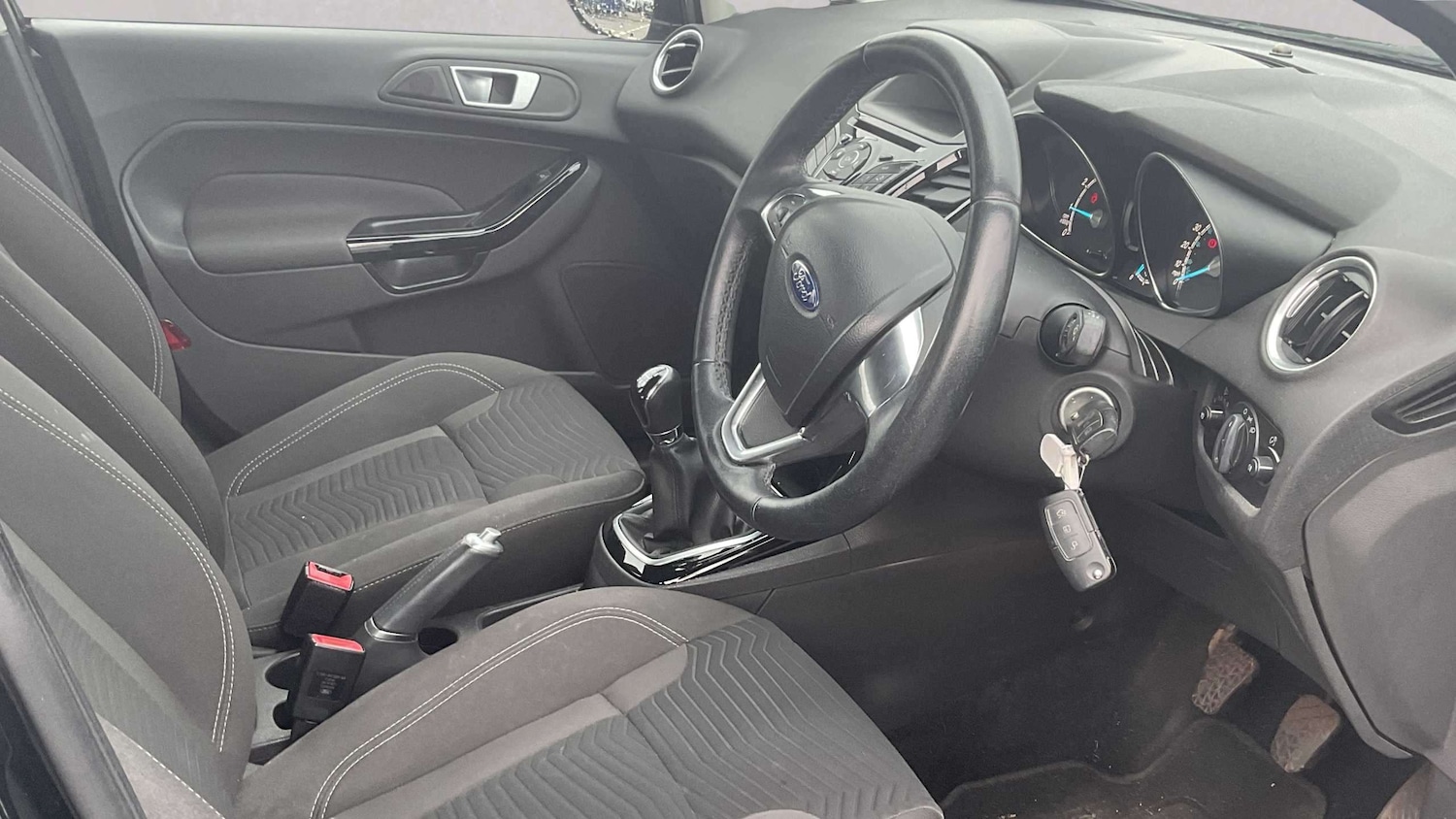 Used Ford Fiesta 2016 for sale - 77810962: Photo 3