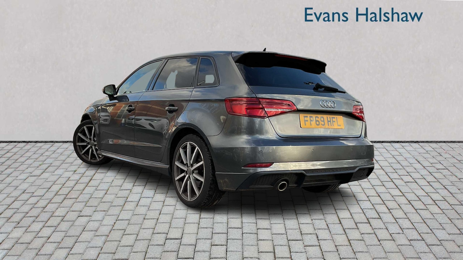 Used Audi A3 2019 for sale - 76576025: Photo 2