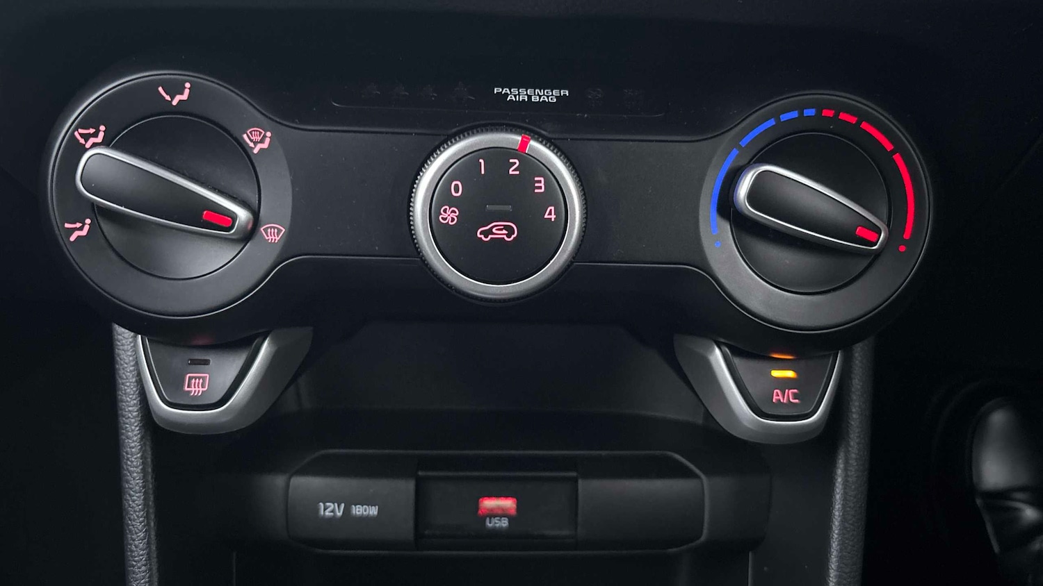 Used Kia Picanto 2022 for sale - 76624532: Photo 23