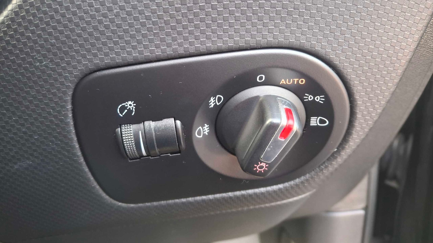 Used SEAT Leon 2012 for sale - 78188103: Photo 13