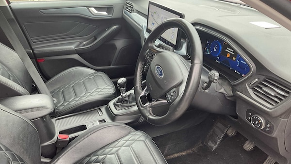 Used Ford Focus 2022 for sale - 76298430: Photo 3