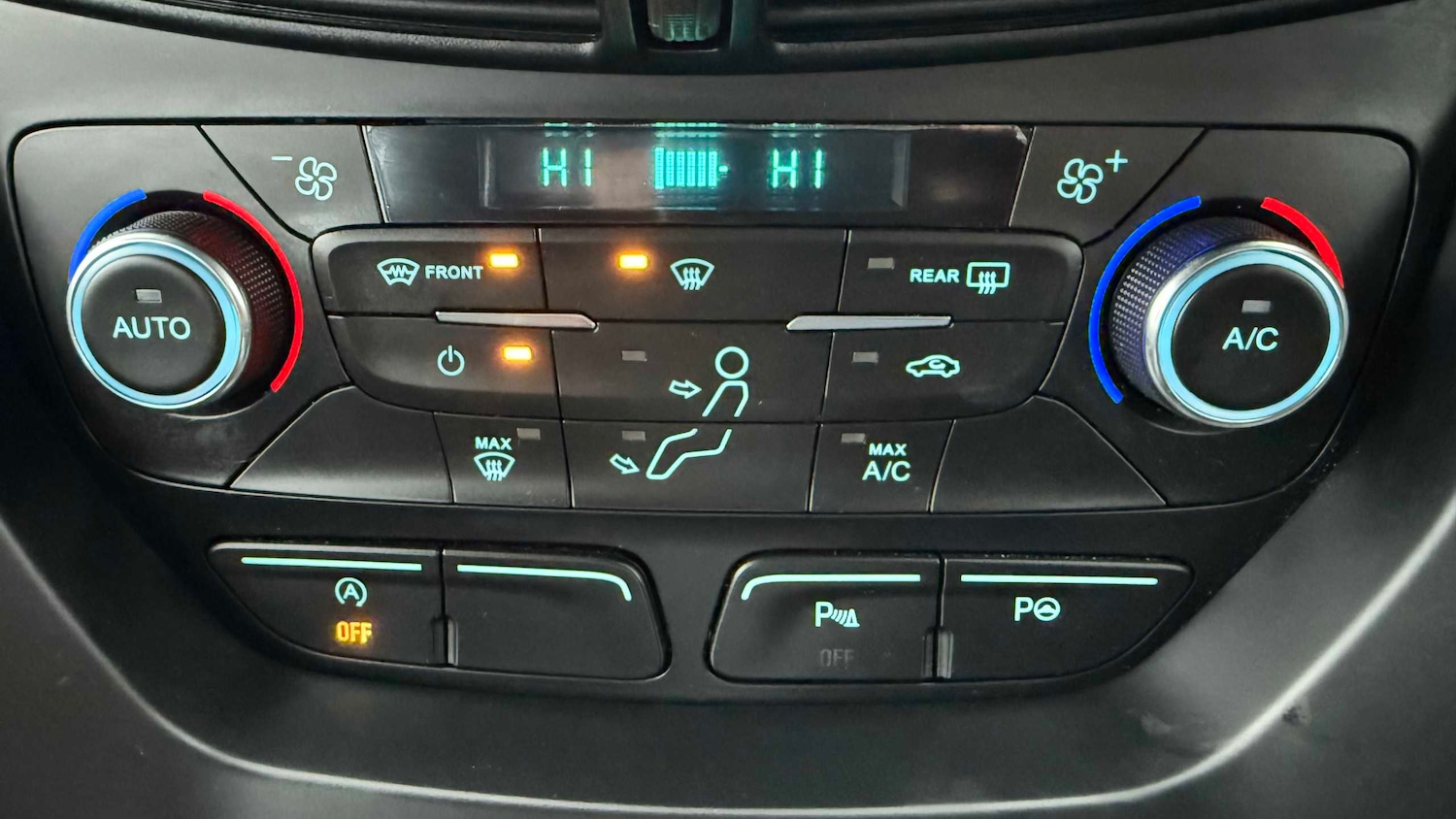 Used Ford Kuga 2017 for sale - 76789398: Photo 18