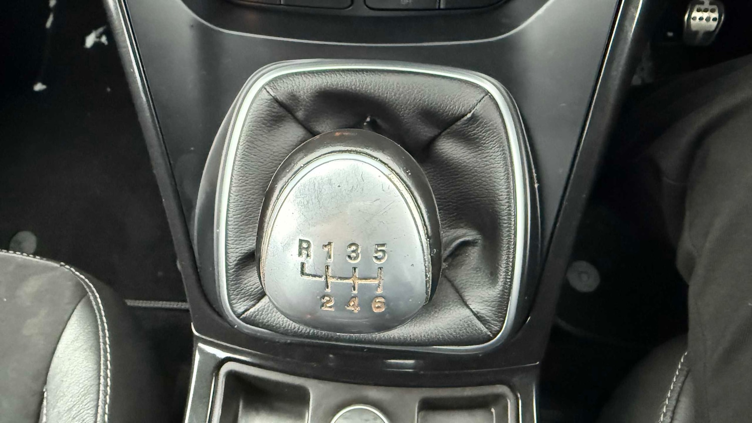 Used Ford Kuga 2017 for sale - 76789398: Photo 19