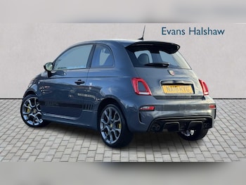 Used Abarth 595 2018 for sale - 76789351: Photo