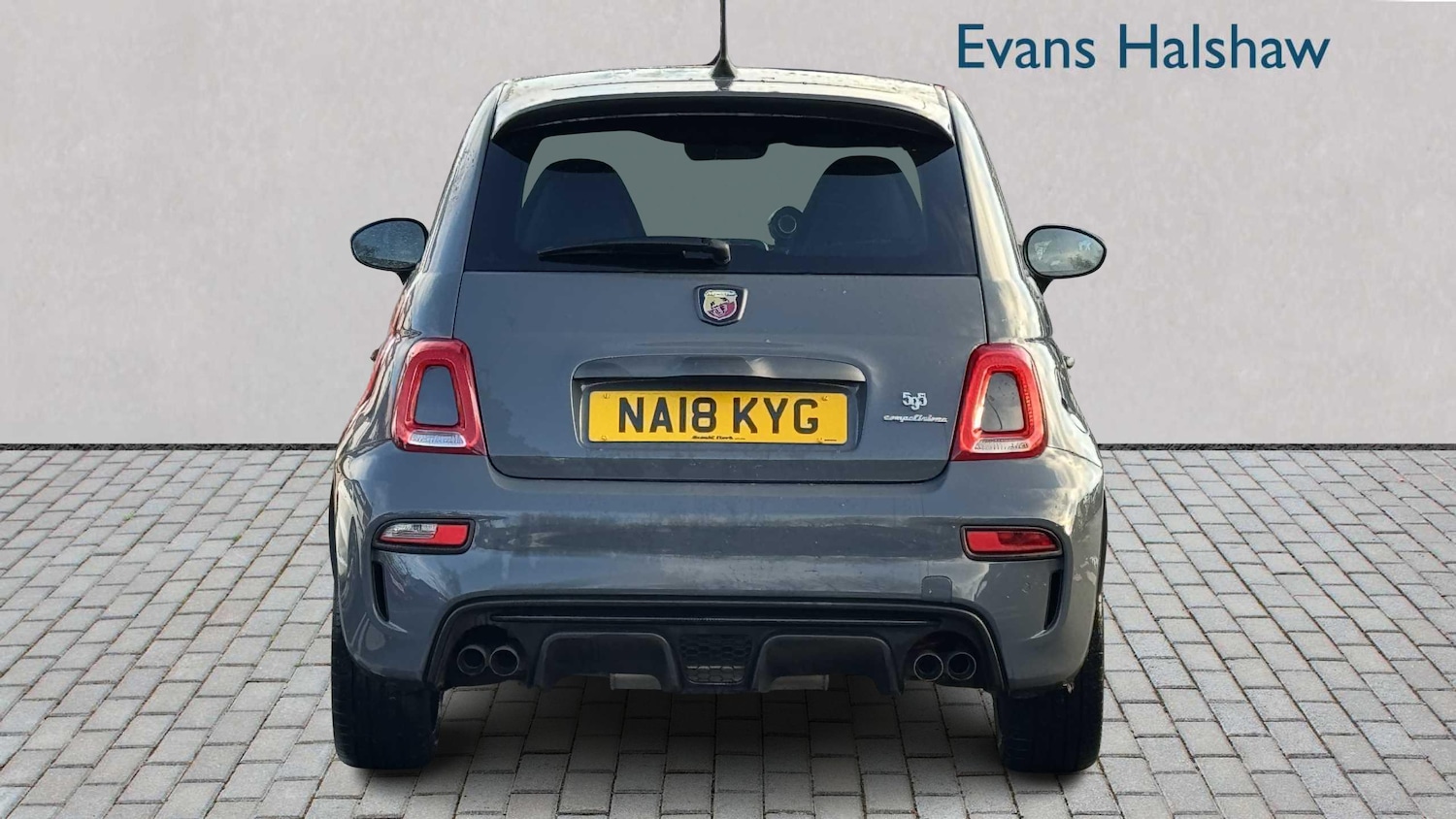 Used Abarth 595 2018 for sale - 76789351: Photo 4