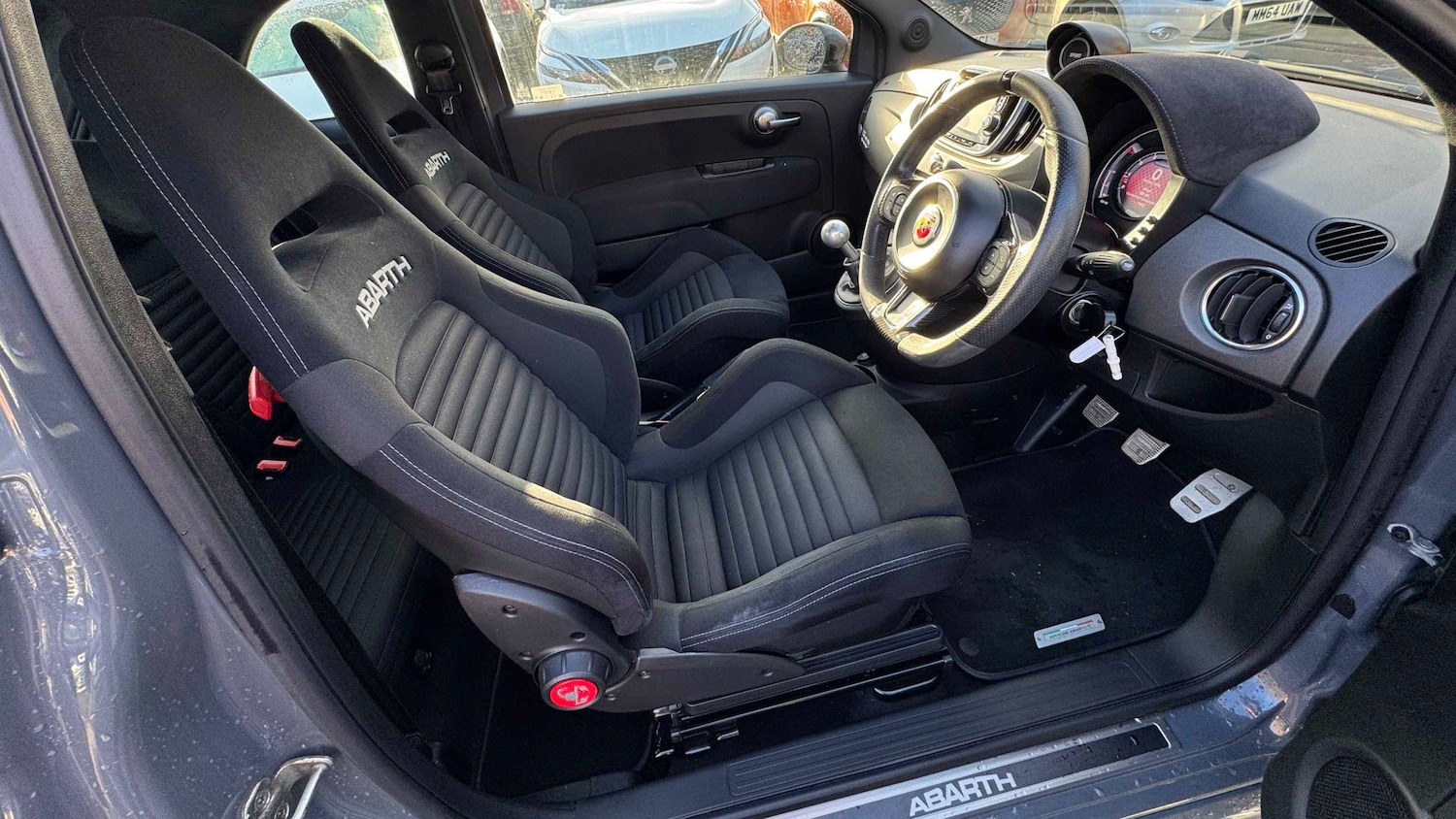 Used Abarth 595 2018 for sale - 76789351: Photo 6