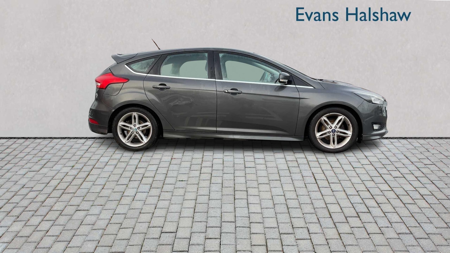 Used Ford Focus 2015 for sale - 77123515: Photo 5