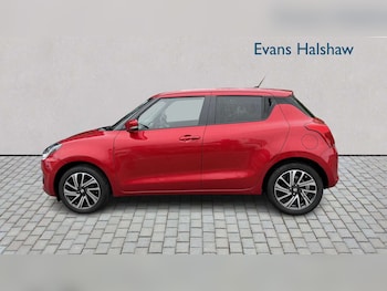 Used Suzuki Swift 2022 for sale - 79556295: Photo