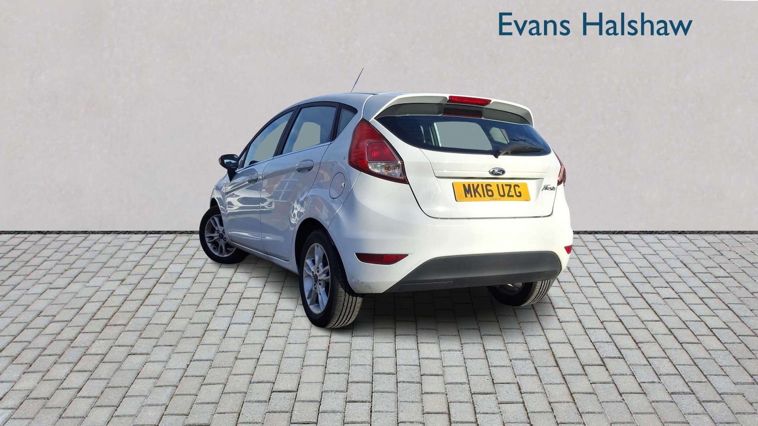 Used Ford Fiesta 2016 for sale - 77674778: Photo 2