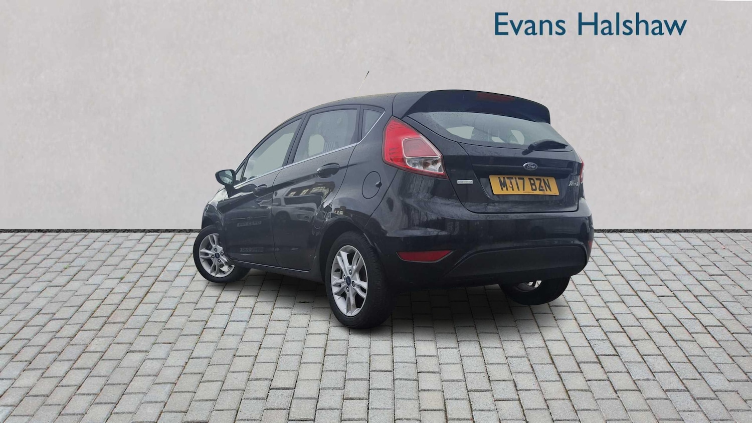 Used Ford Fiesta 2017 for sale - 77194398: Photo 2