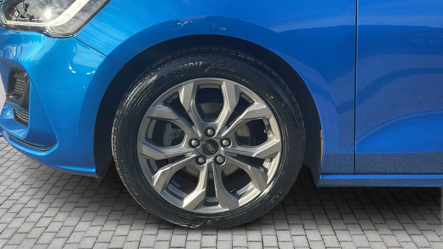 Used Ford Focus 2023 for sale - 76063533: Photo 9