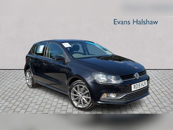 Used Volkswagen Polo 2015 for sale - 75813317: Photo
