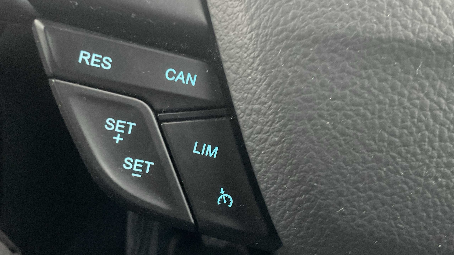 Used Ford Ecosport 2020 for sale - 76421243: Photo 25