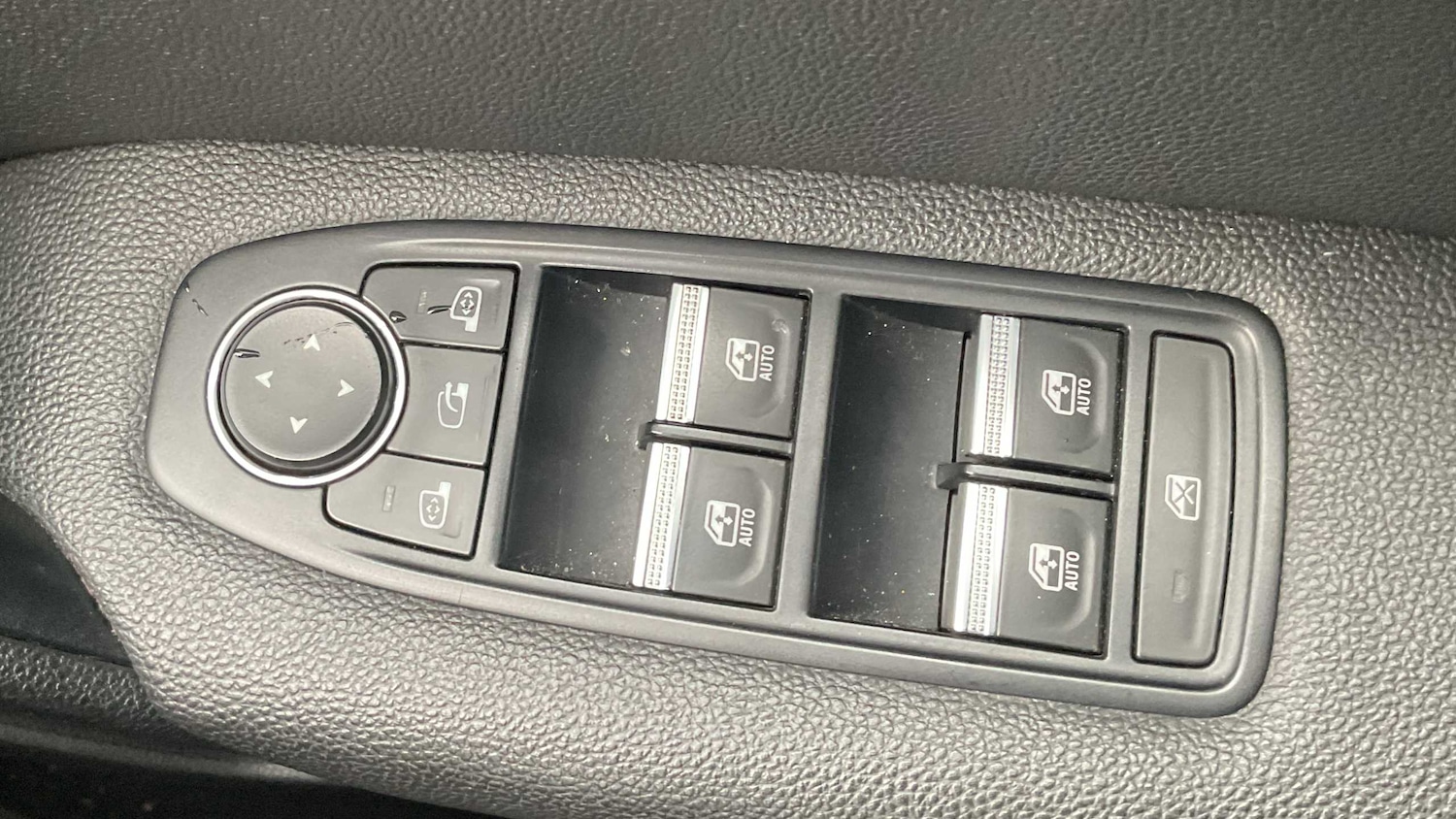 Used Renault Captur 2020 for sale - 77112482: Photo 19