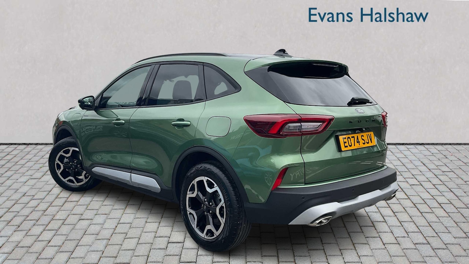 Used Ford Kuga 2024 for sale - 77601217: Photo 2